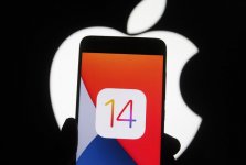 0_New-Apple-products-presentation-on-a-phone-screen-in-Ukraine-14-Oct-2020.jpg
