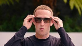 Facebook reveals its first video camera glasses.jpg
